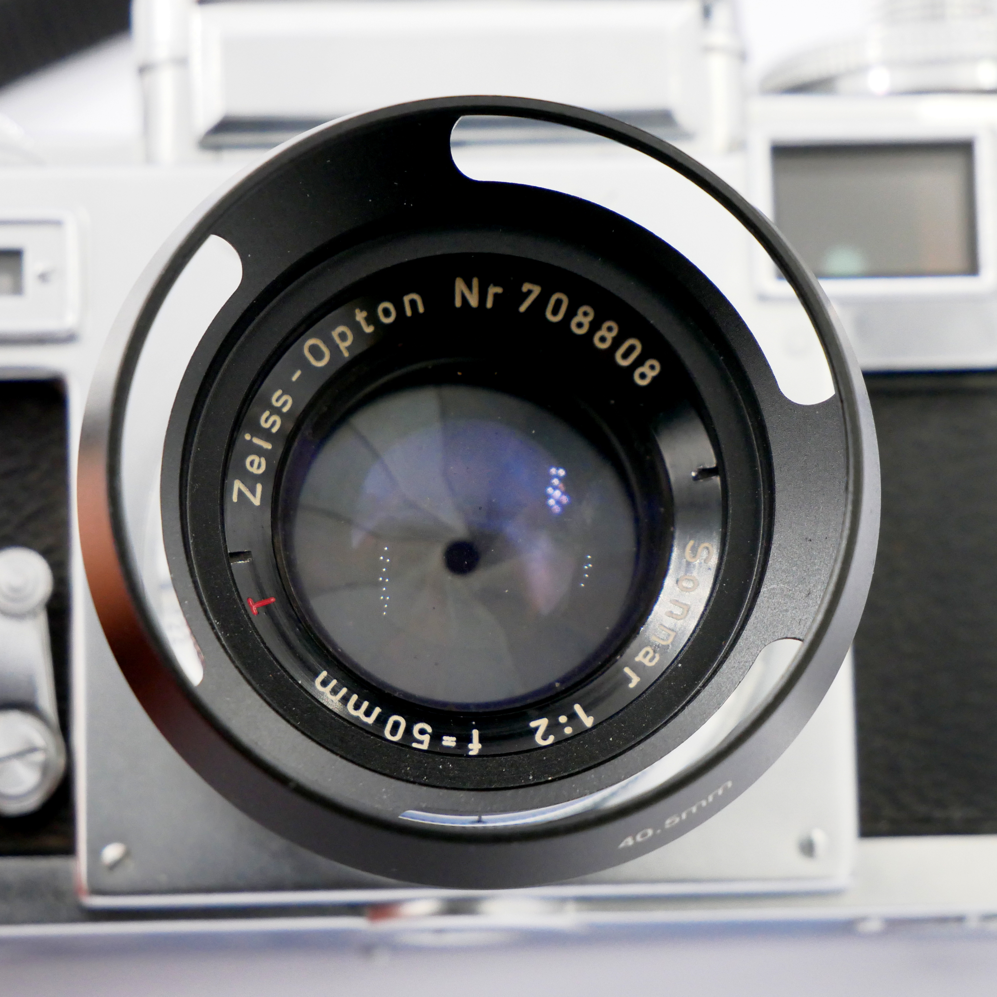 S-H-3TX9TS_2.jpg - Contax IIIa 35mm Rangefinder Camera with Zeiss 50mm F2 Lens - Image 1