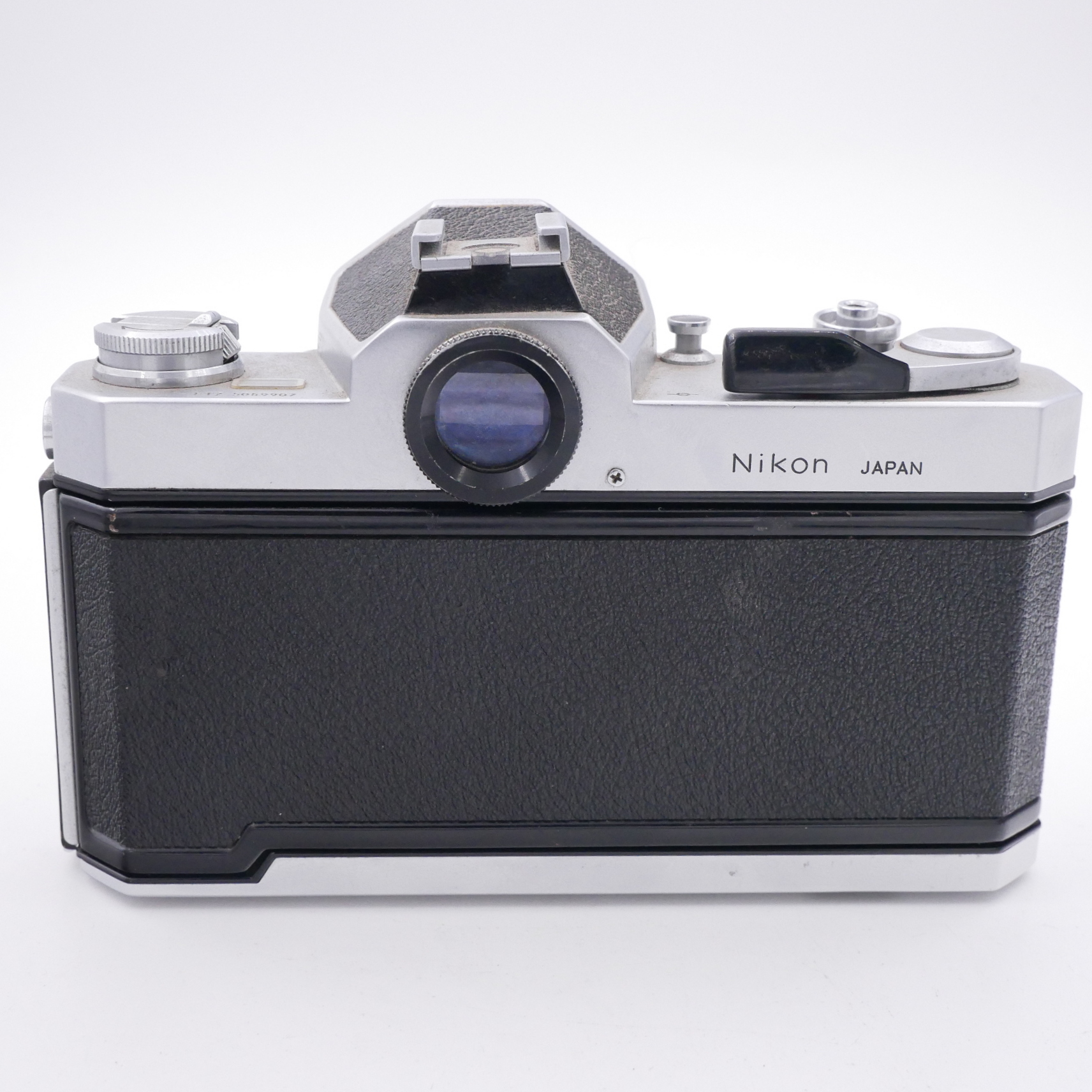 S-H-3YLP4S_2.jpg - Nikkormat + 50mm F2  - Image 3