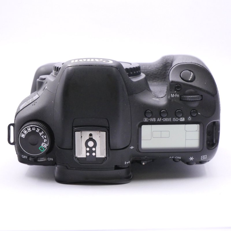 S-H-42CRHR_3.jpg - Canon 7D Body + battery grip (61k frames) - Image 3