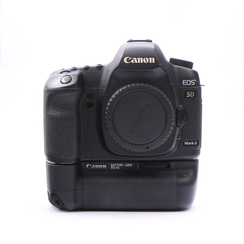 S-H-42CRHR_4.jpg - Canon 7D Body + battery grip (61k frames) - Image 2