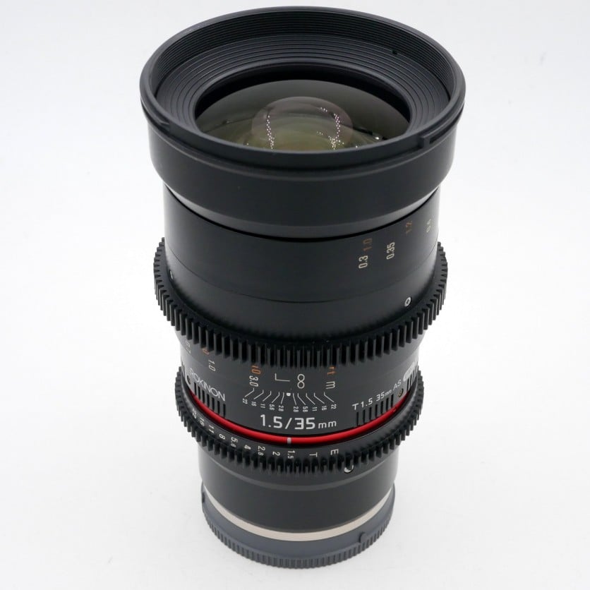 Rokinon (Samyang) MF 35mm T/1.5 AS UMC II in Sony FE