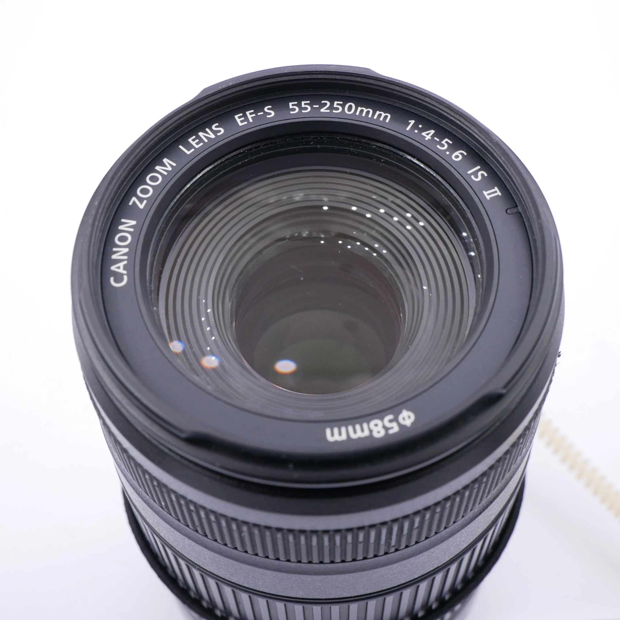 【極美品】CANON EF-S 55-250mm F4-5.6 IS II CANON EF-S 55-250mm F4-5.6 IS II 望遠ズームレンズ [中古