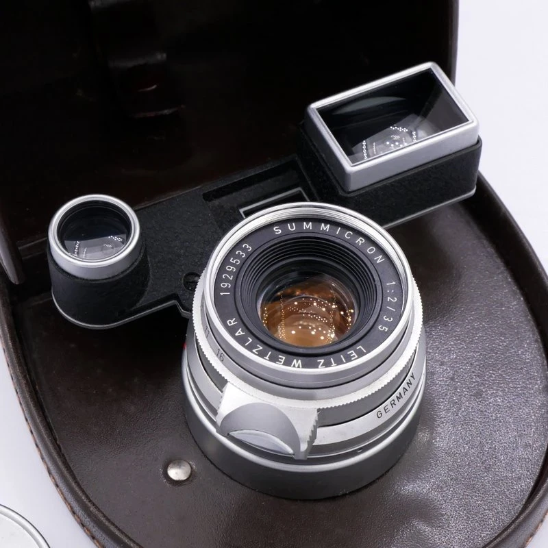 Best image for Leica MF 35mm F/2 Summicron V1 8 Element Lens with Goggles in M Mount