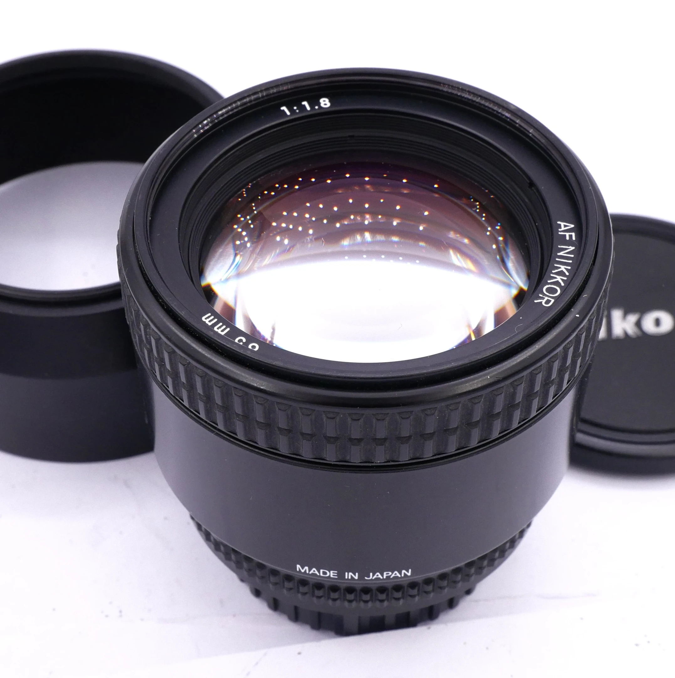 S-H-4R82T3_2.webp - Nikon AF 85mm F/1.8 Lens + Hood in F Mount (was $395) - Image 2