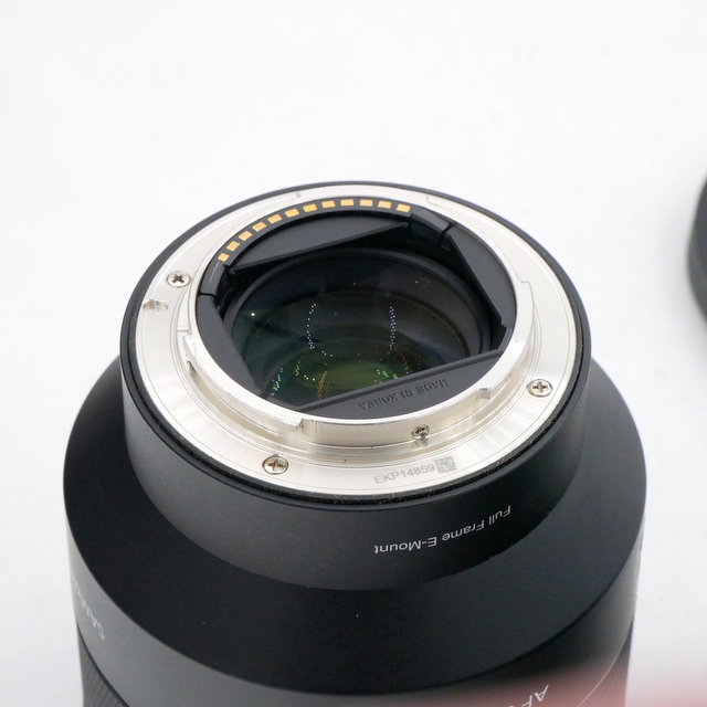 S-H-4XP2LL_3.jpg - Samyang AF 50mm F/1.4 FE II Lens for Sony FE Mount