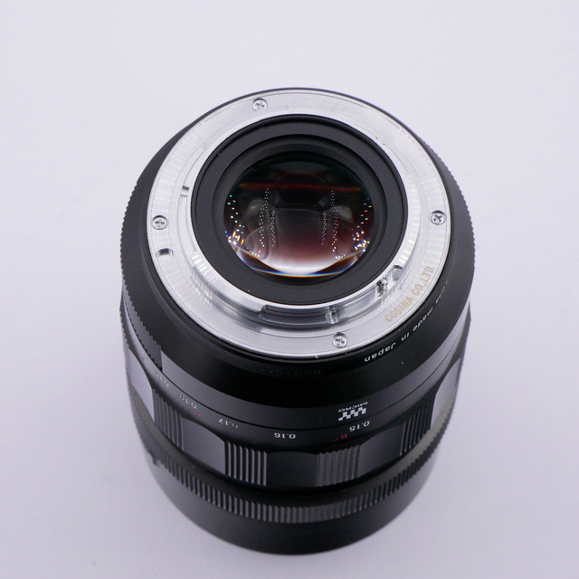 S-H-59EPYX_3.jpg - Voigtlander MF 17.5mm F/0.95 Asph Nokton Lens in Micro 4/3s Mount (was $895) - Image 3