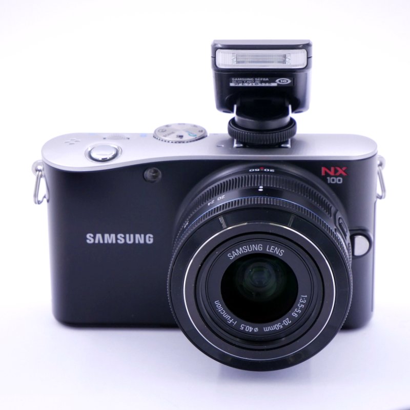 S-H-5ALVA2_1.jpg - Samsung NX100 + 20-50mm F/3.5-5.6 - Thumbnail
