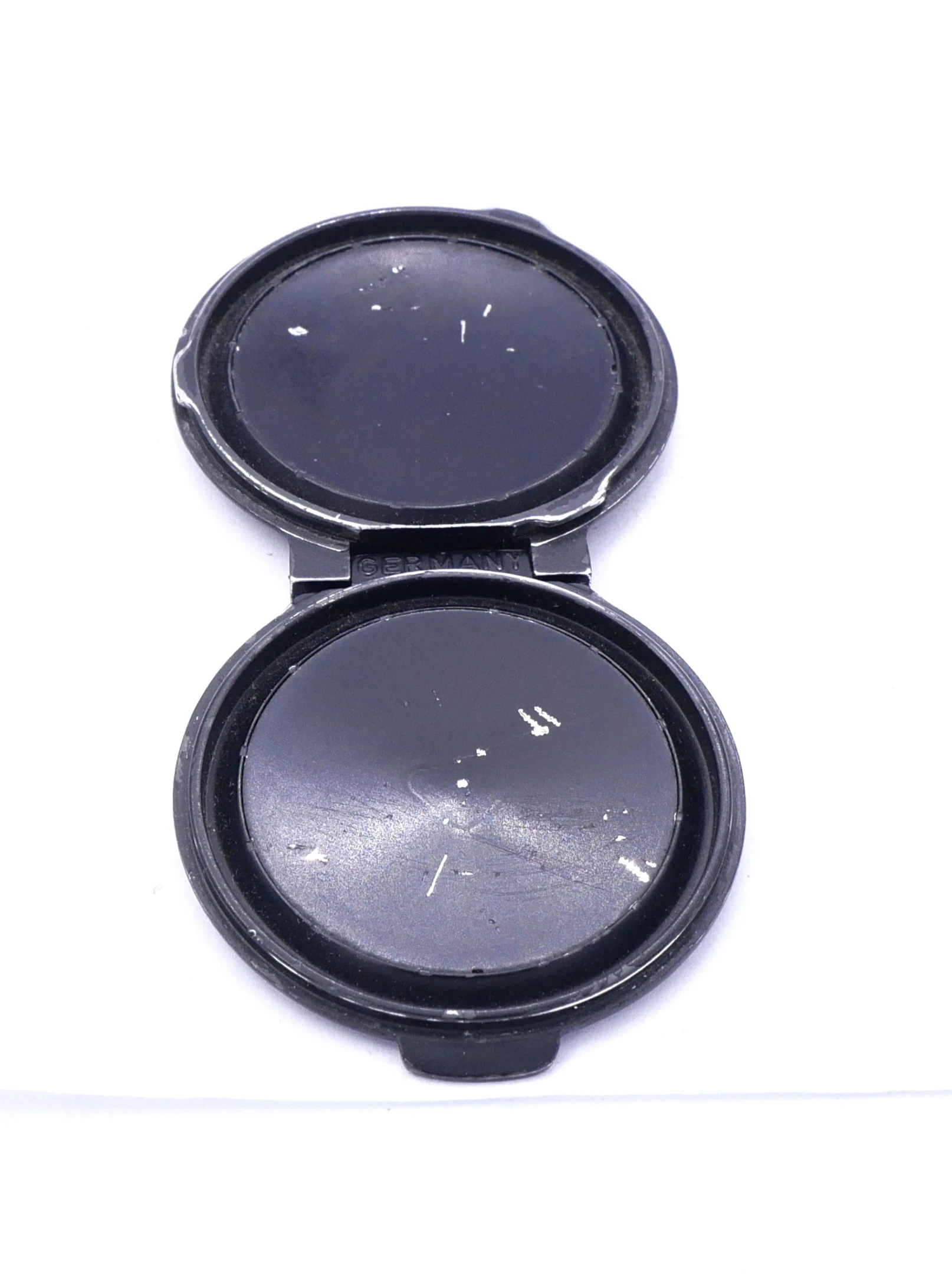 S-H-5FCEW3_2.webp - Rollei Bay 3 Satin Lens Cap For Rollei 2.8 - Image 1