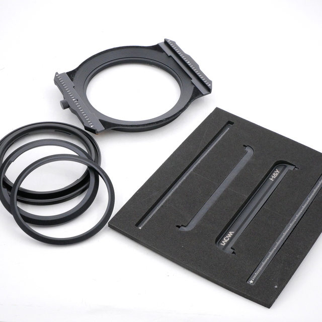 S-H-5JU7AY_3.jpg - Laowa 100mm Magnetic Filter Holder System for 11mm F/4.5  - Thumbnail 1