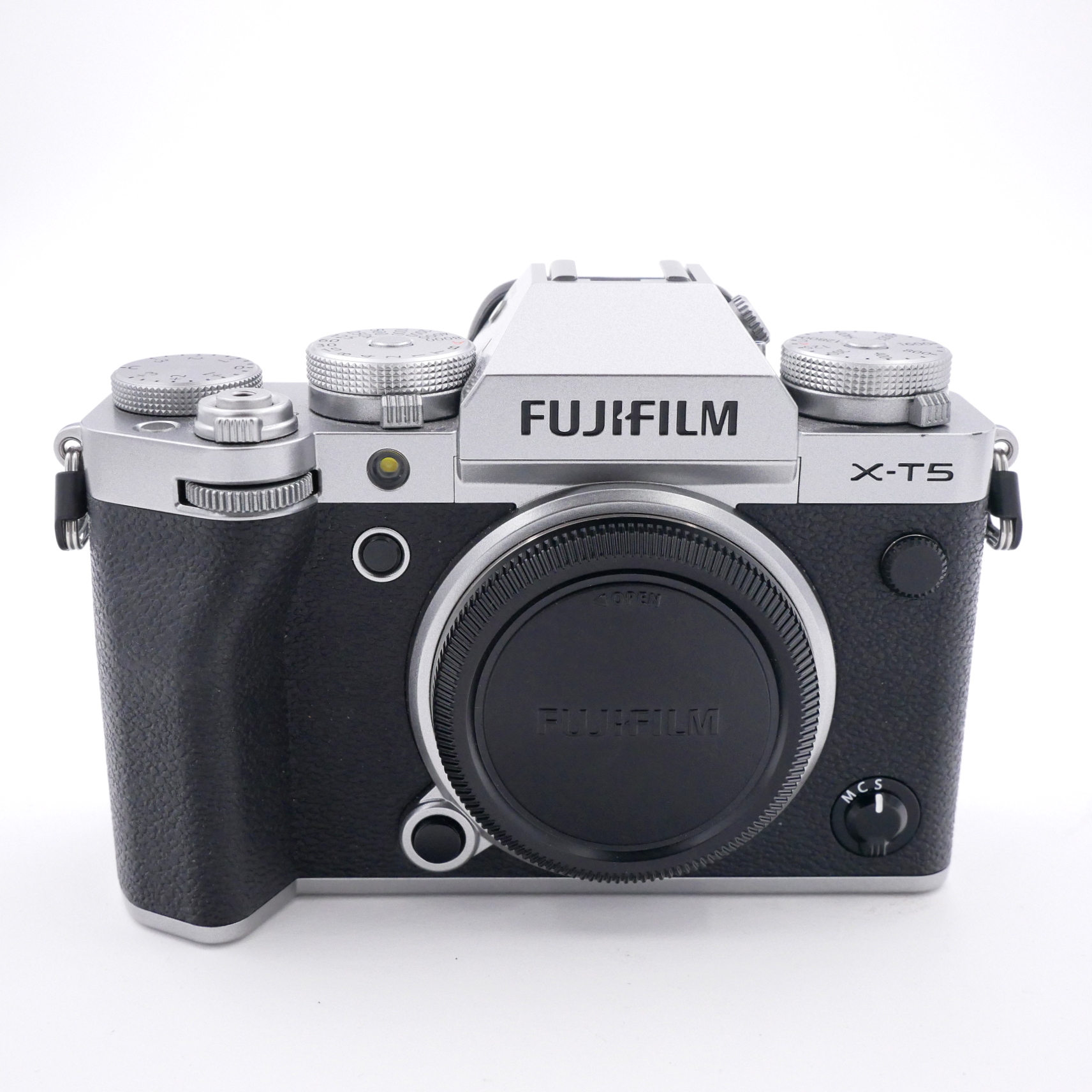 Best image for Fujifilm X-T5 Body Only 4,200 Frames