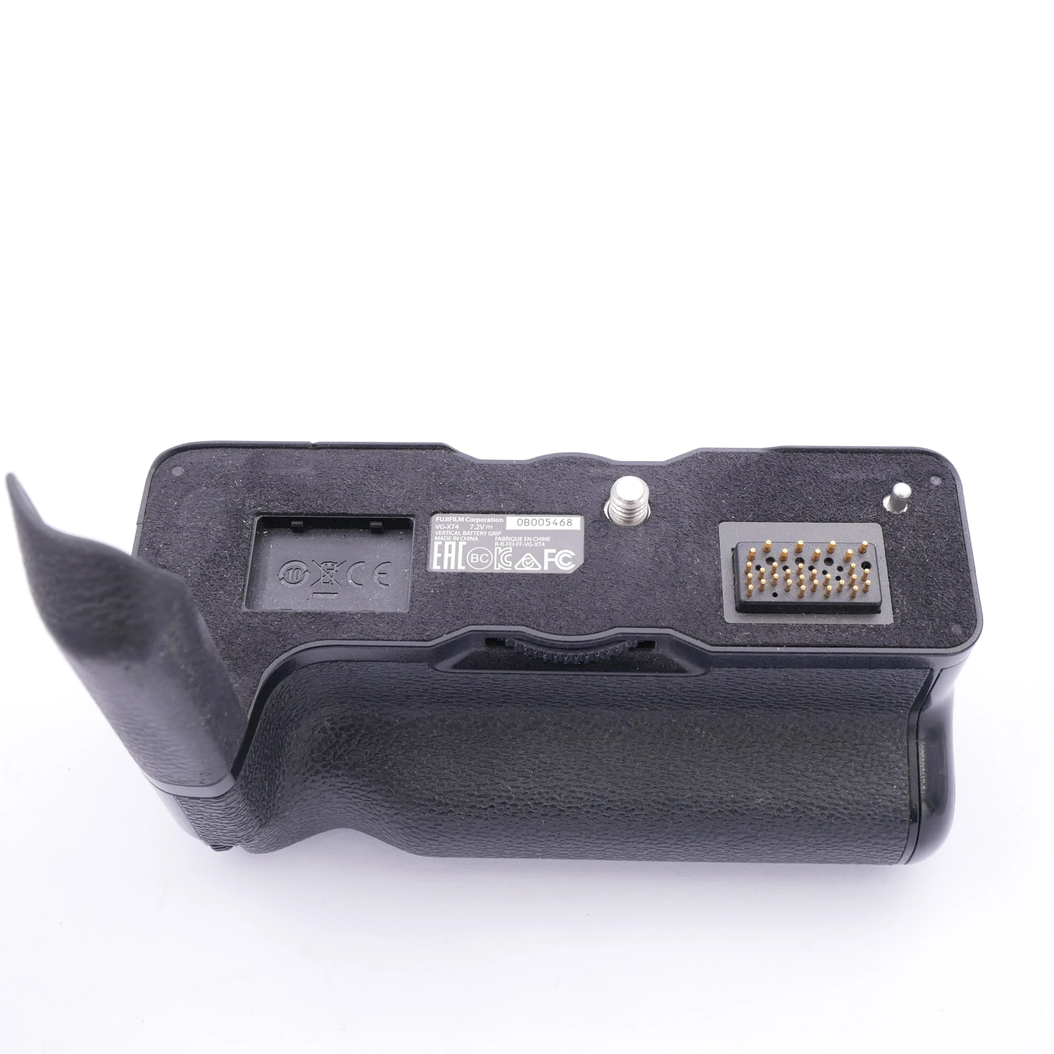S-H-5MW2TF_4.webp - Fujifilm VG-XT4 Battery Grip (was $295) - Image 2