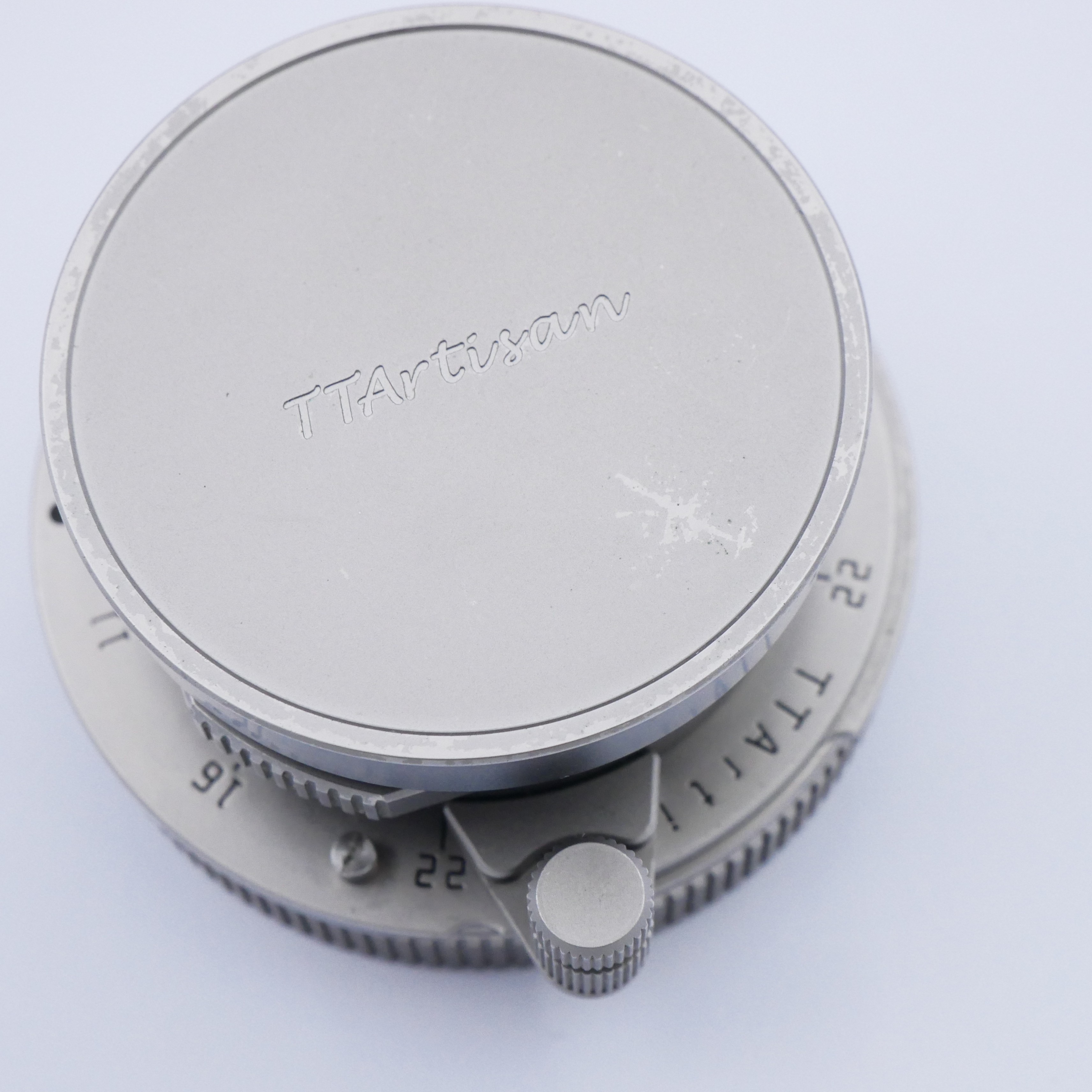 S-H-69DAT6_4.jpg - TTArtisan MF 28mm F/5.6 Limited Edition #347 of 500 "Titanium" Finish Lens in Leica M Mount - Image 2