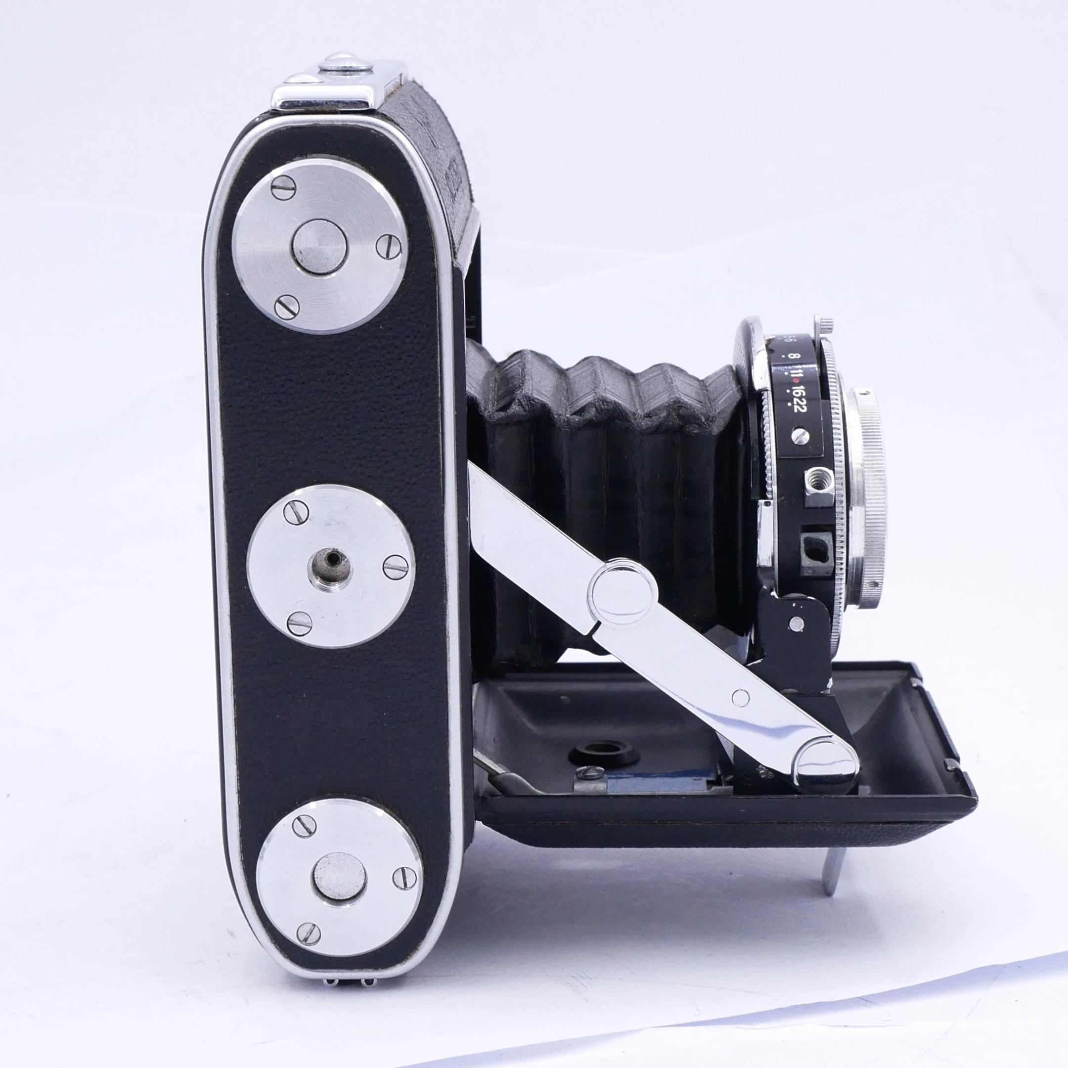 S-H-6DSC4D_2.webp - Ensign Selfix 16-20 with Epsilon 75mm F/4.5 Lens - Image 1