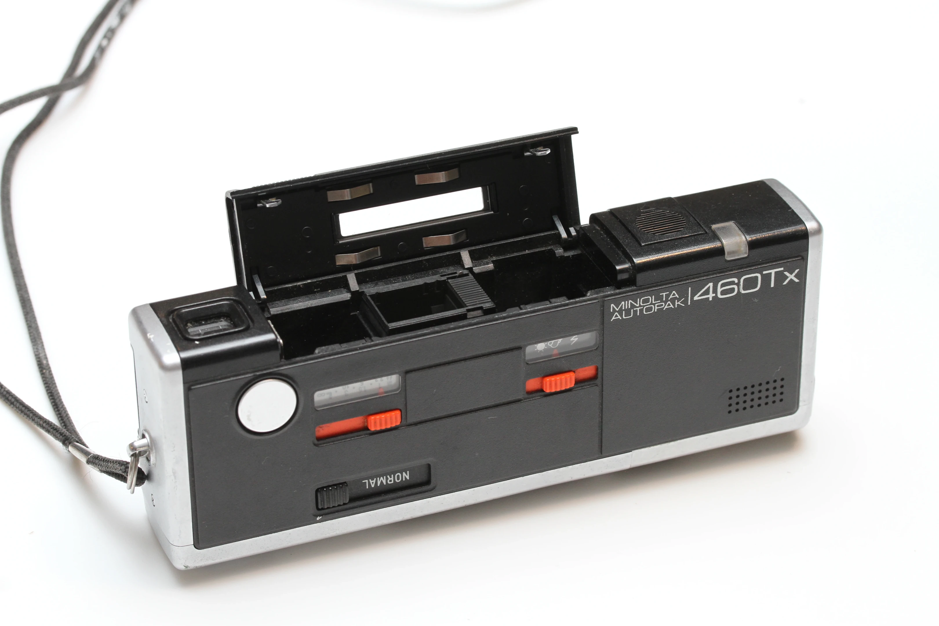 S-H-6EUS9V_2.webp - Minolta Autopak 460TX 110 film Camera - Image 1