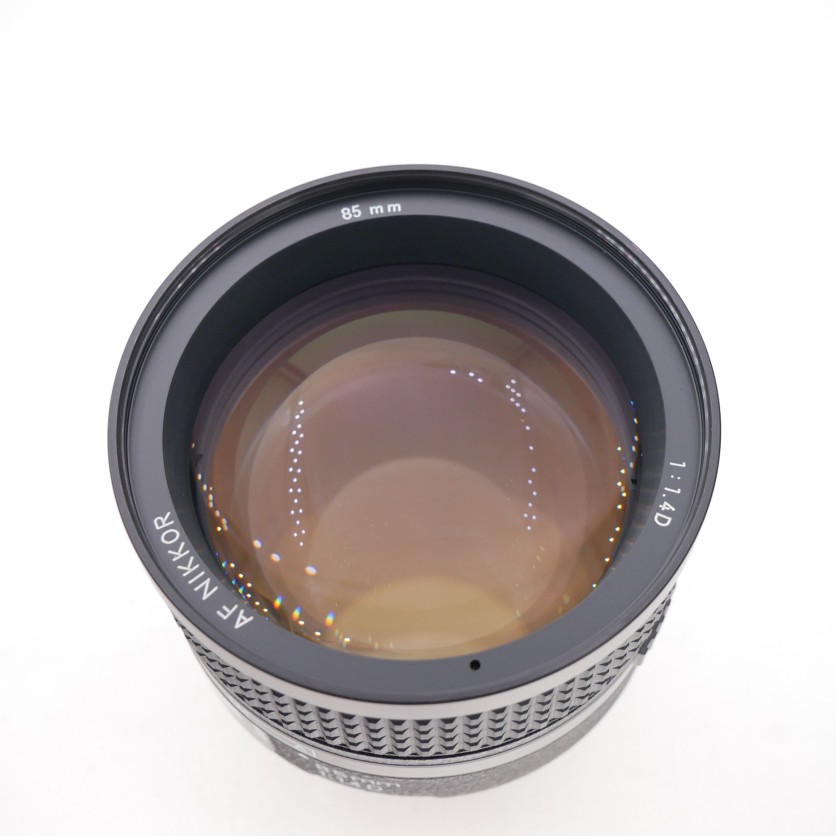 S-H-6LCRDP_2.jpg - Nikon AF 85mm F1.4D Lens  - Image 1