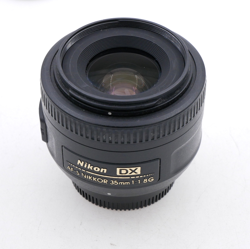 S-H-6UPJEW_2.jpg - Nikon AFs 35mm F/1.8 DX Lens