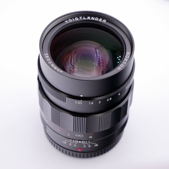 S-H-6YAMFY_2.jpg - Voigtlander MF 25mm F/0.95 Nokton Lens in Micro 4/3 Mount - Thumbnail 3