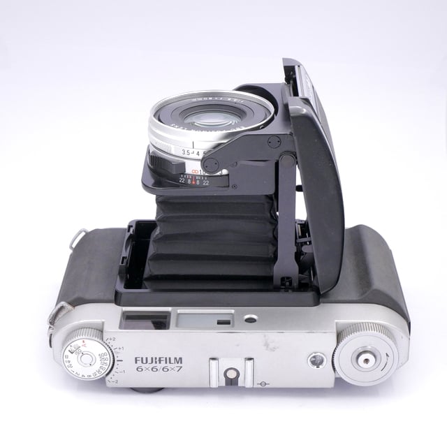 S-H-7CB19_3.jpg - Fujifilm GF670 Professional - Image 4