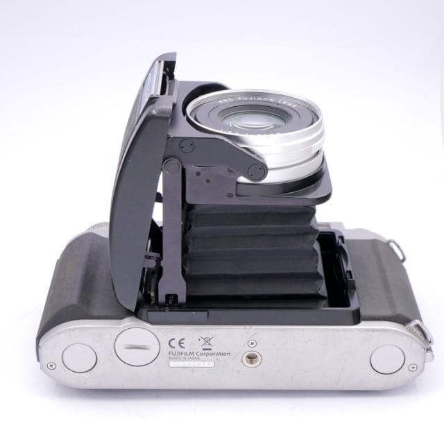 S-H-7CB19_4.jpg - Fujifilm GF670 Professional - Image 2