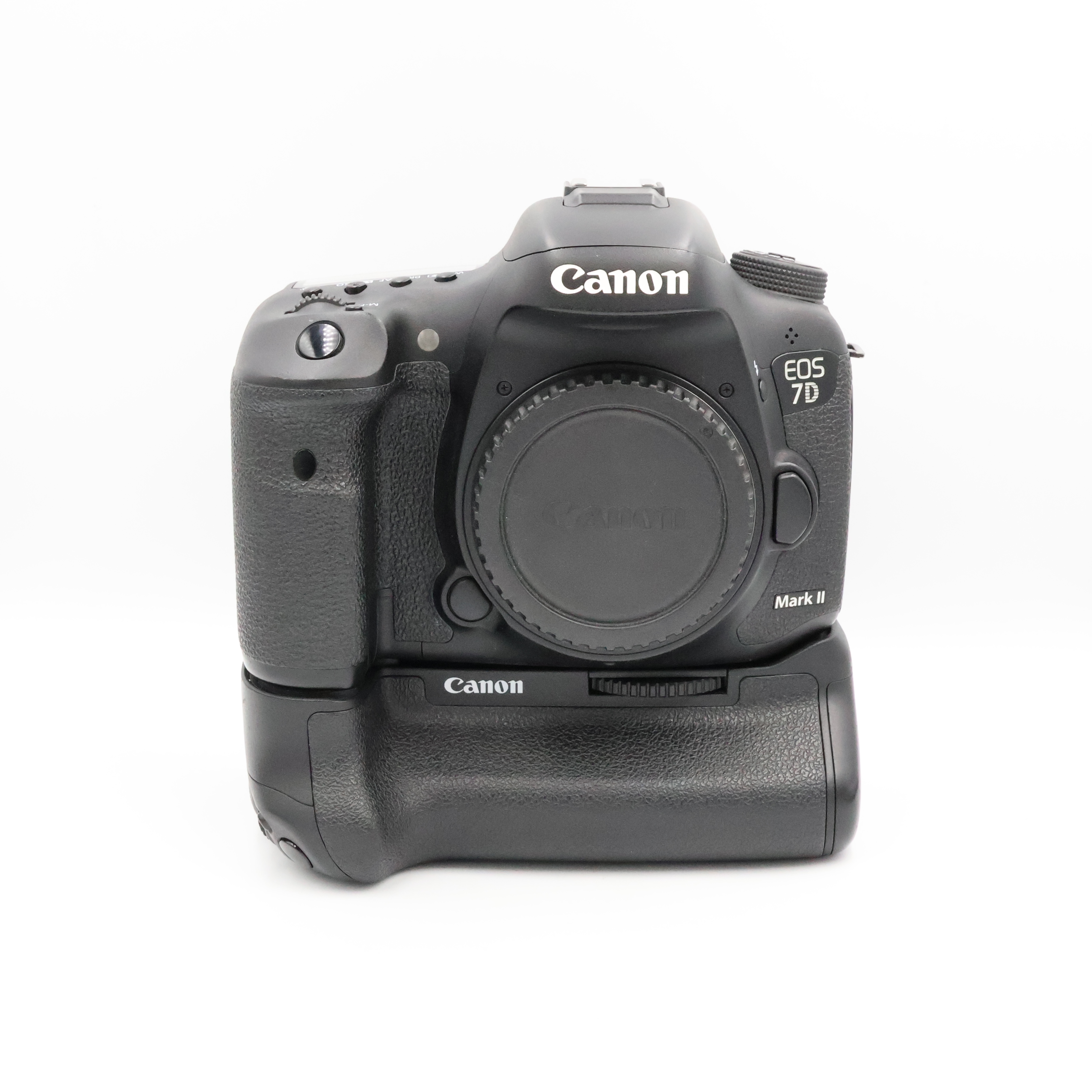 Best image for Canon 7D II + BG-E16 Battery Grip