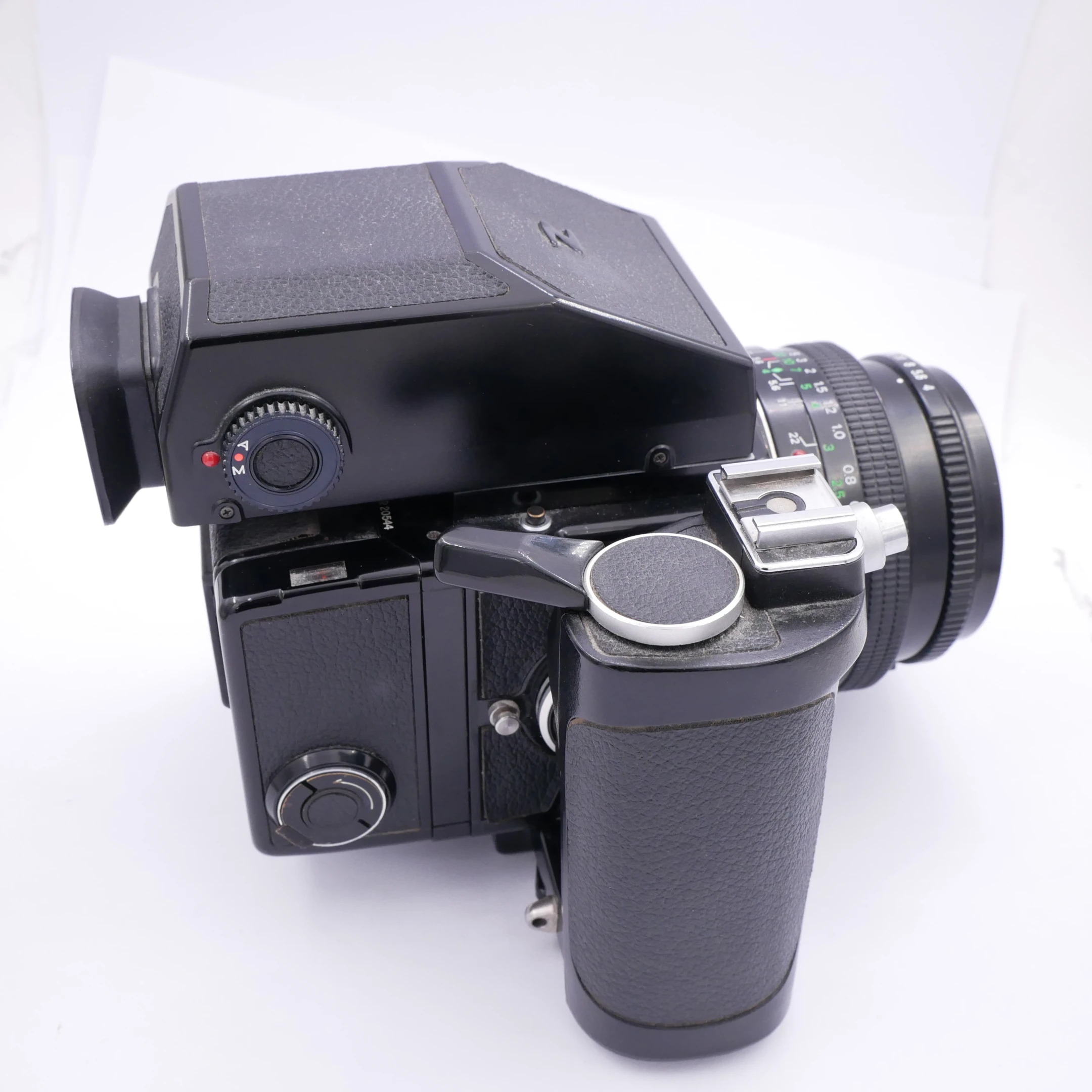 Zenza Bronica ETR AE-II + 40mm F4 + 120 Back