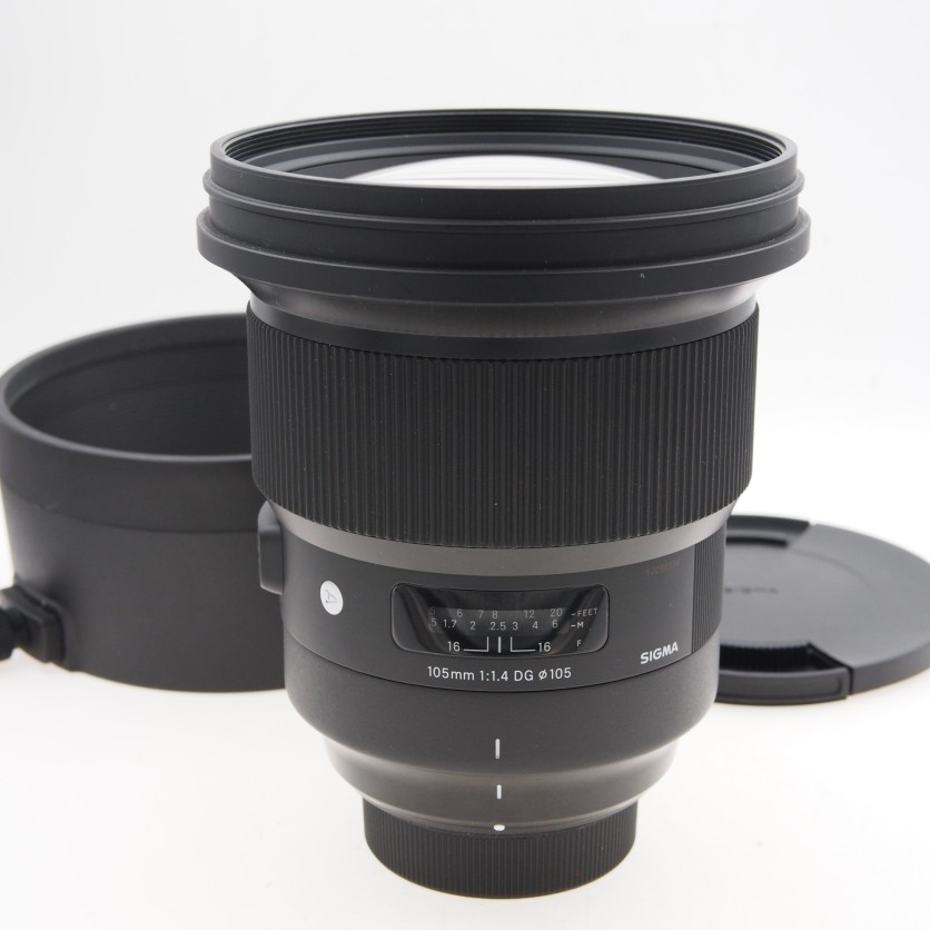 Sigma AF 105mm F1.4 DG HSM Art Lens in Nikon FX Mount 
