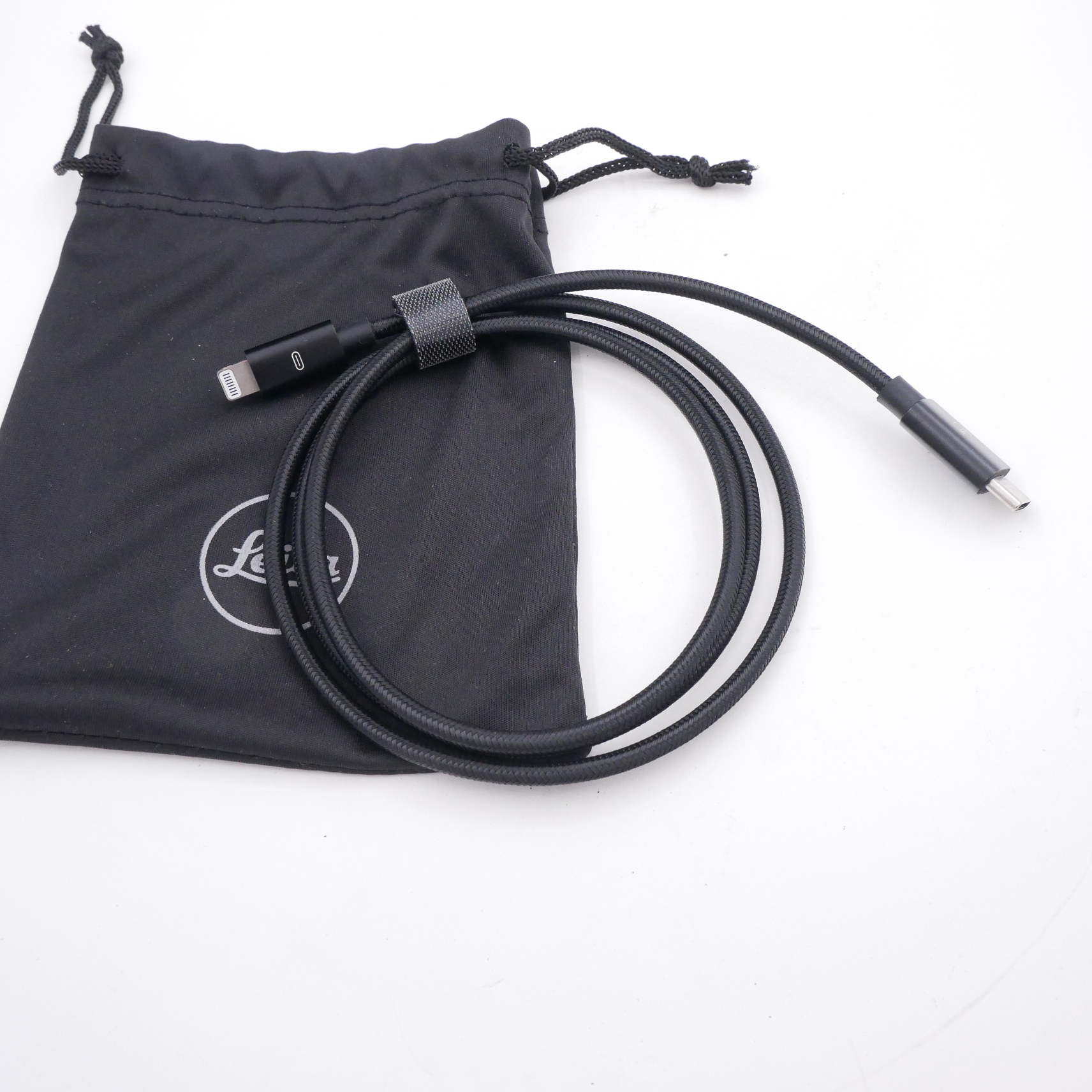 Leica USB-C to Thunderbolt - Best Available Image