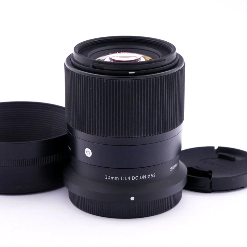 Best image for Sigma AF 30mm F/1.4 DC DN Contempory Lens in Nikon Z DX Mount