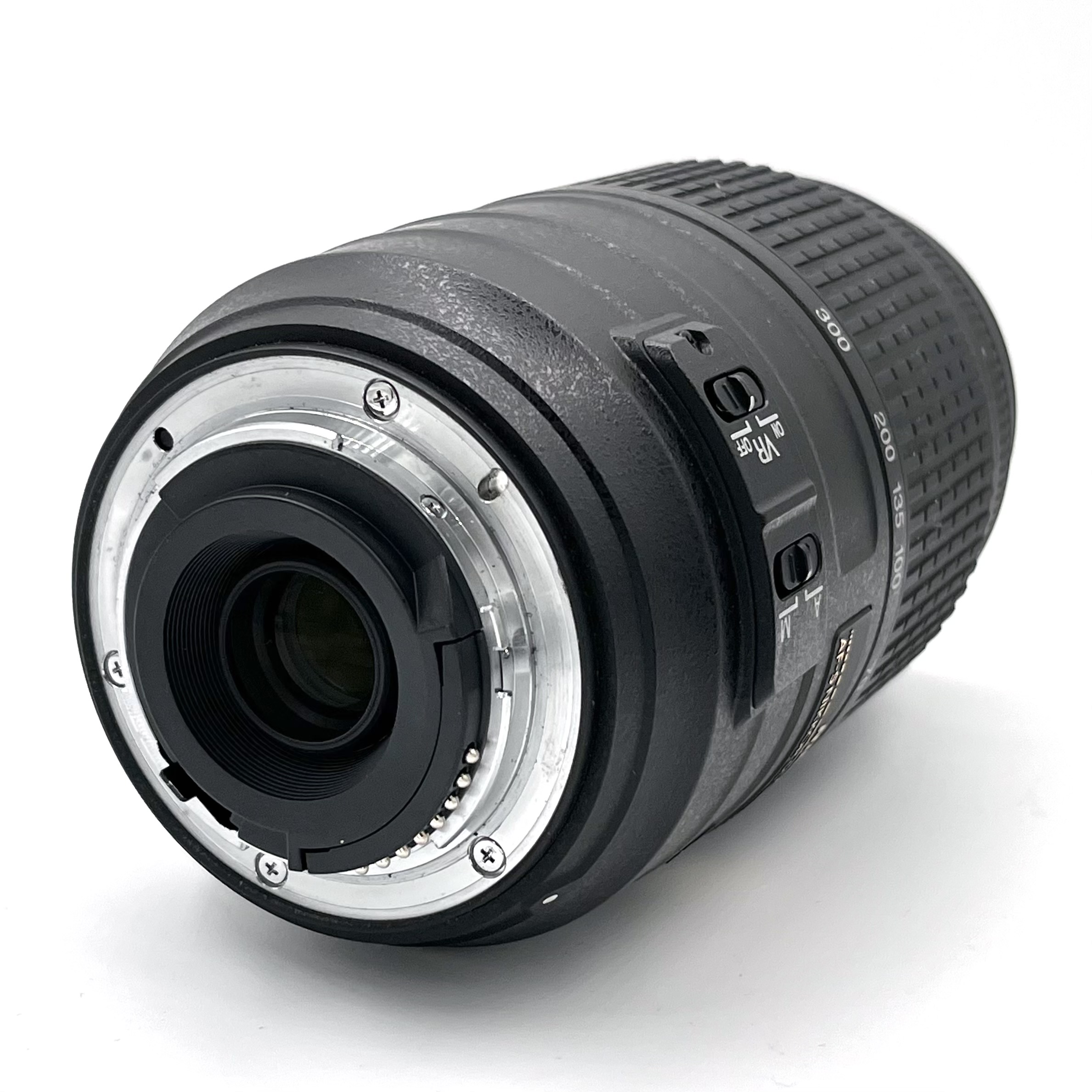 S-H-83DA68_3.jpeg - Nikon AF-S 55-300mm F/4.5-5.6 G ED DX Lens - Image 1