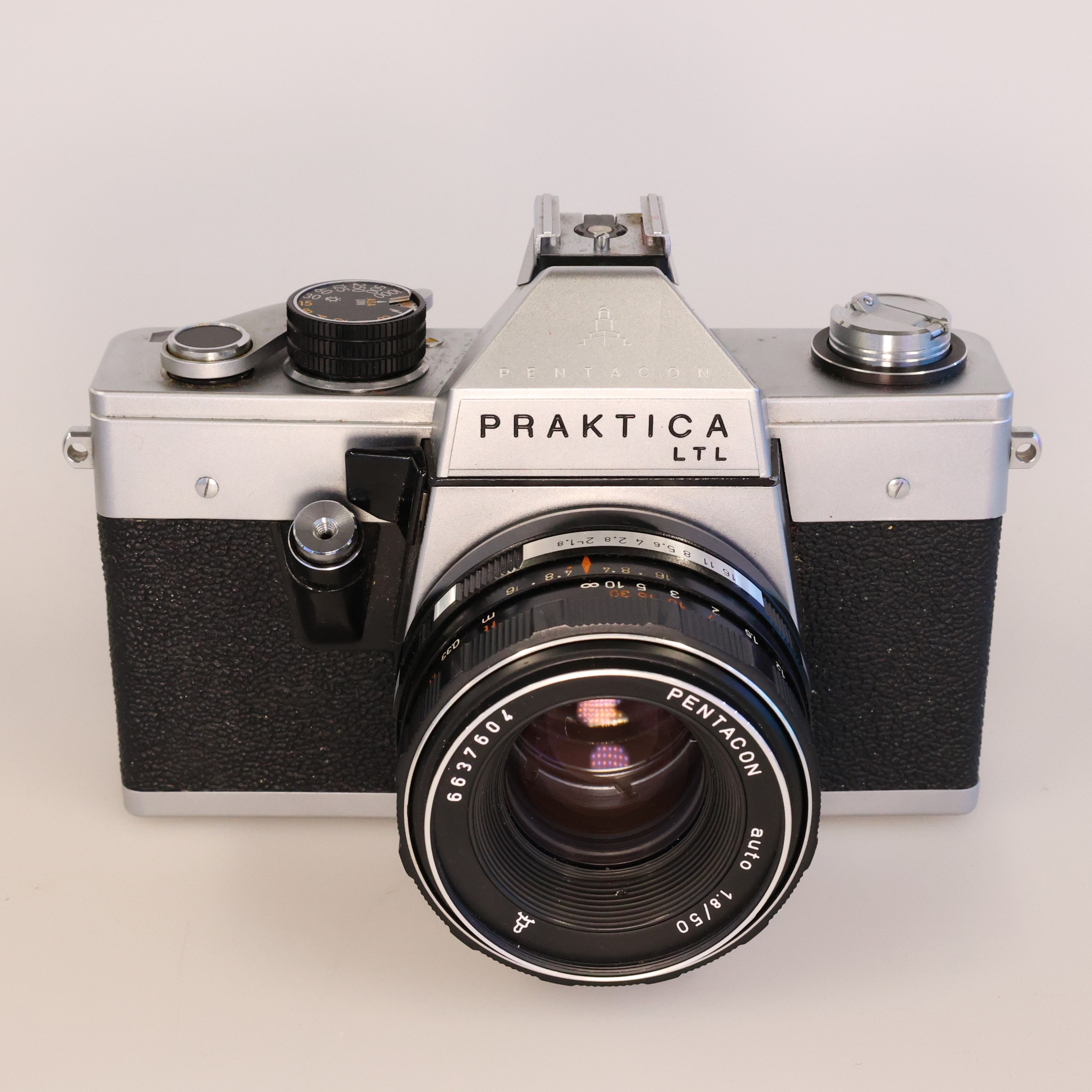 Best image for Praktica LTL + 50mm F1.8 Pentacon