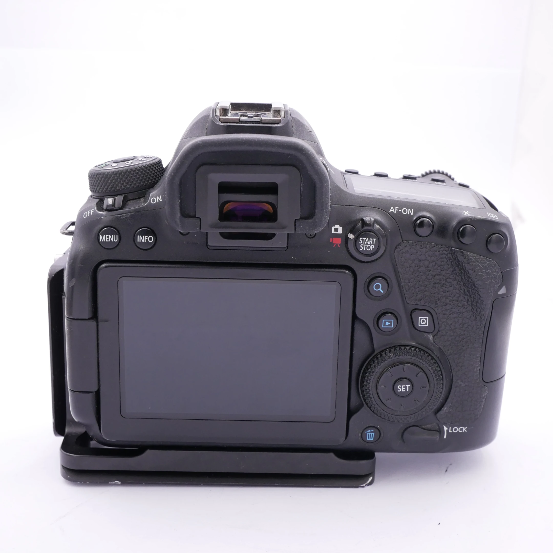 S-H-8EF374_2.webp - Canon 6D Mark II Body Only Sub 80,000 Frames - Thumbnail 2