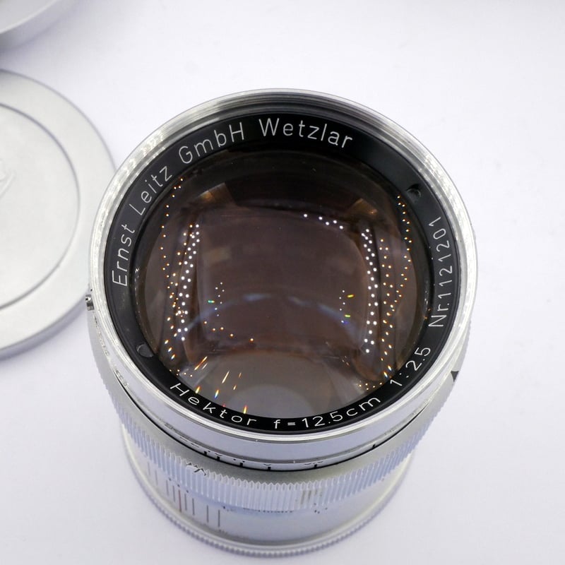 S-H-9HRNXK_3.jpg - Leitz MF 12.5cm F/2.5 Hektor Lens with Hood and Caps - Image 1