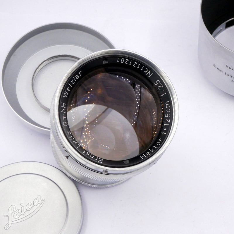 S-H-9HRNXK_4.jpg - Leitz MF 12.5cm F/2.5 Hektor Lens with Hood and Caps - Image 2