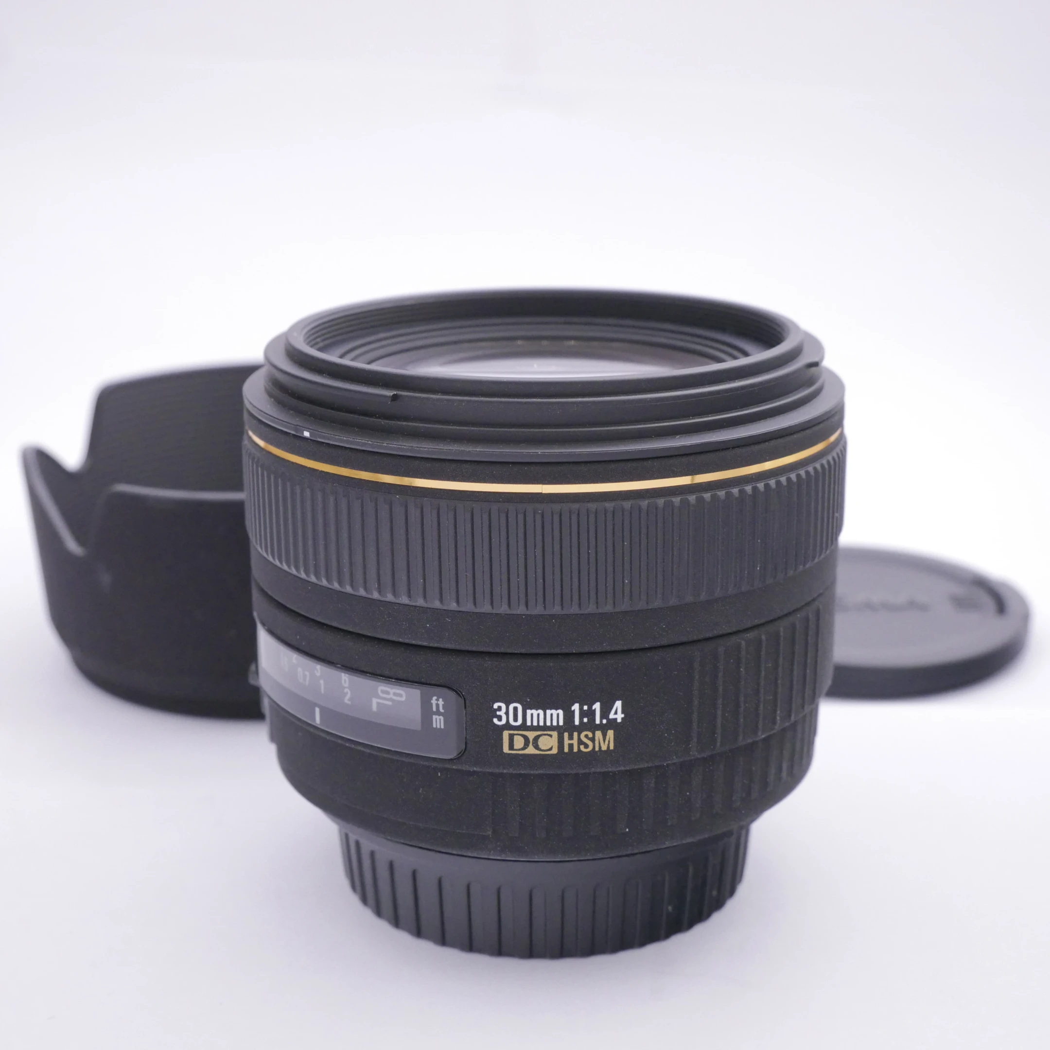 Sigma AF 30mm F/1.4 DC HSM Lens for Canon EF-Mount