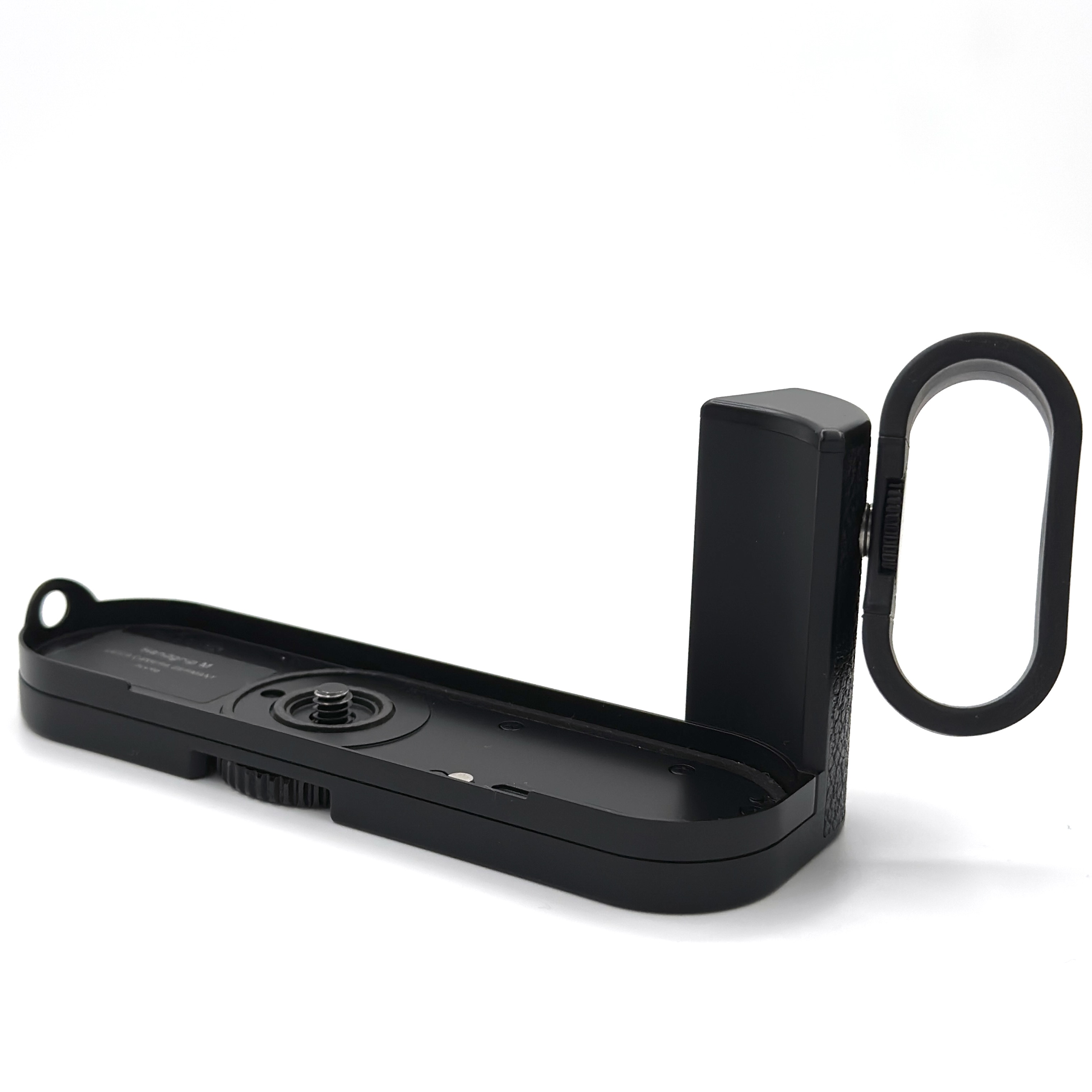 S-H-9USW8S_8.jpg - Leica Monochrom M246 with Leica Handgrip M and Finger Loop - Image 5