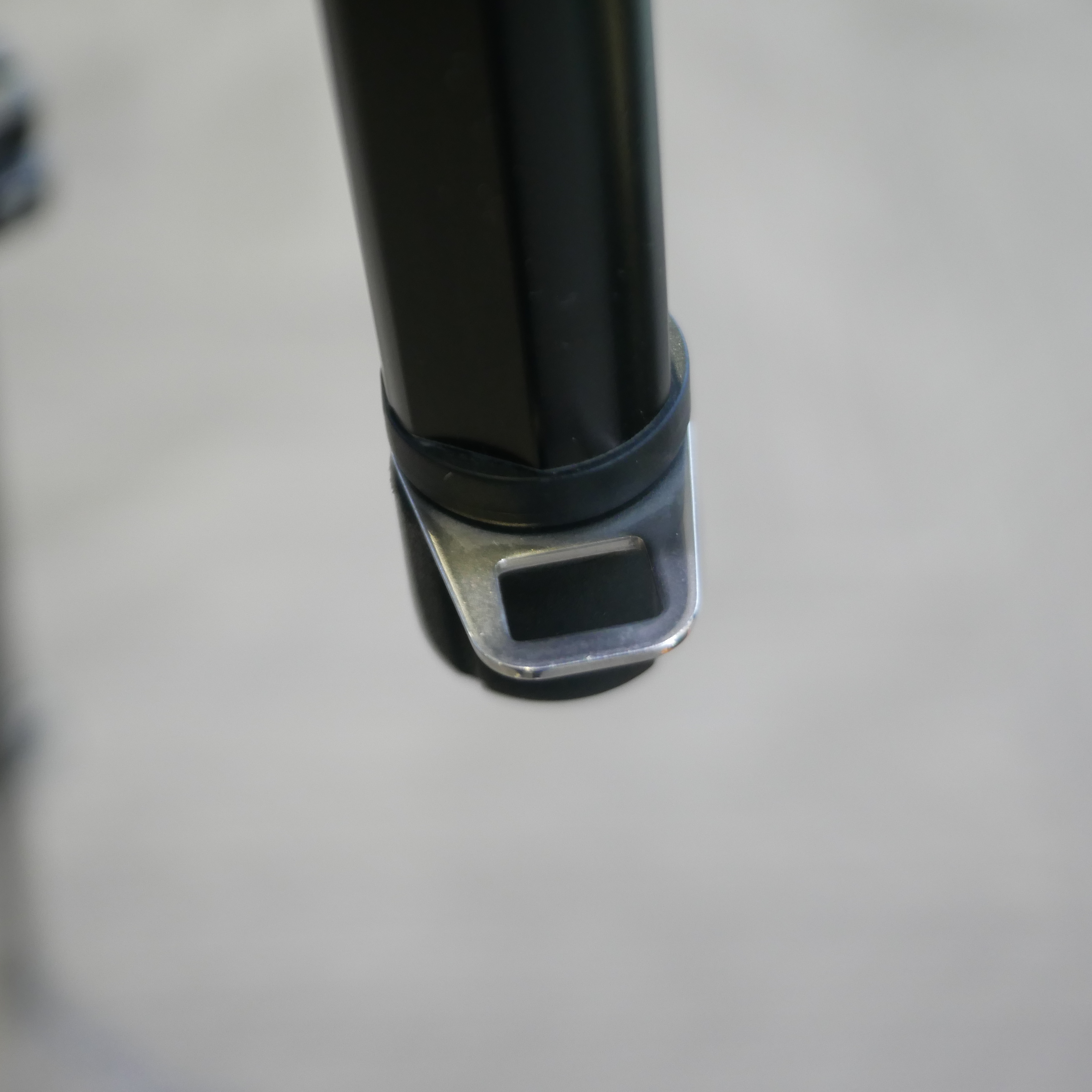 S-H-A7USVM_6.jpg -  Manfrotto 055PROB Tripod W/ 141 3-Way Head - Image 4