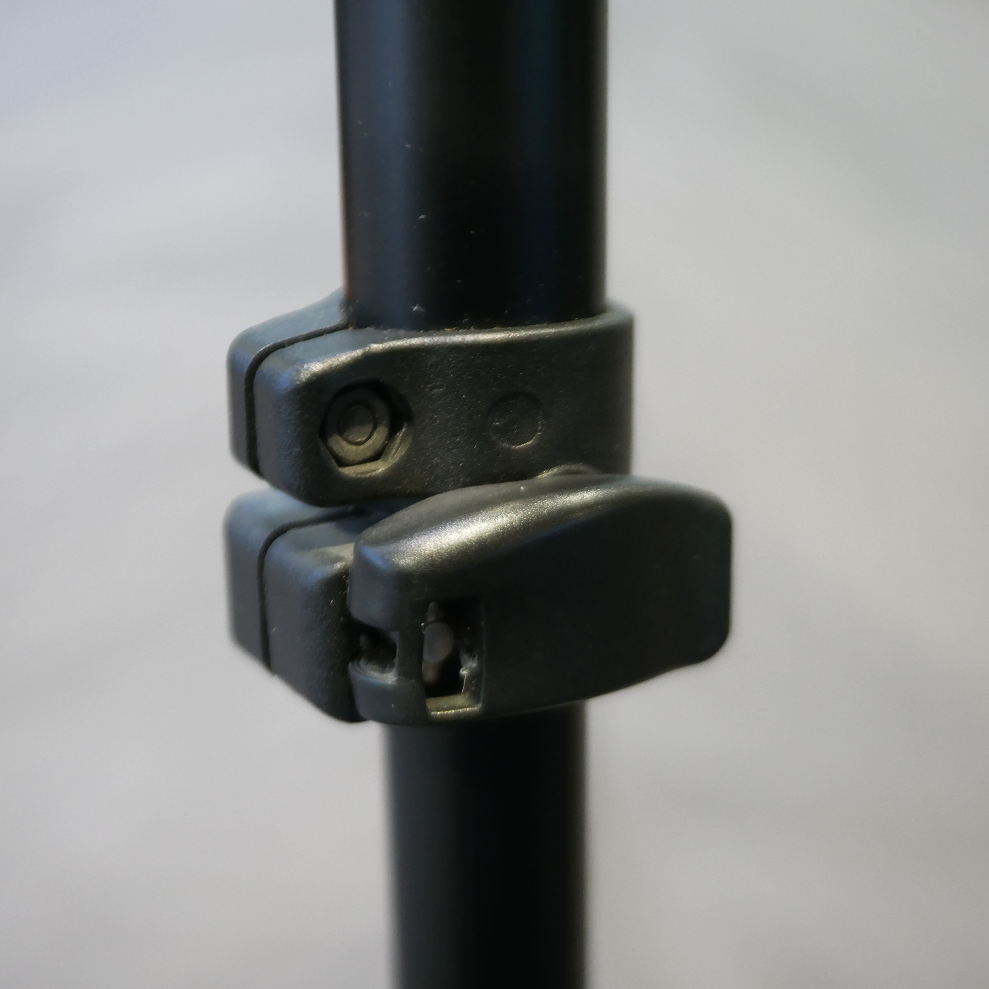 S-H-A7USVM_7.jpg -  Manfrotto 055PROB Tripod W/ 141 3-Way Head - Image 1