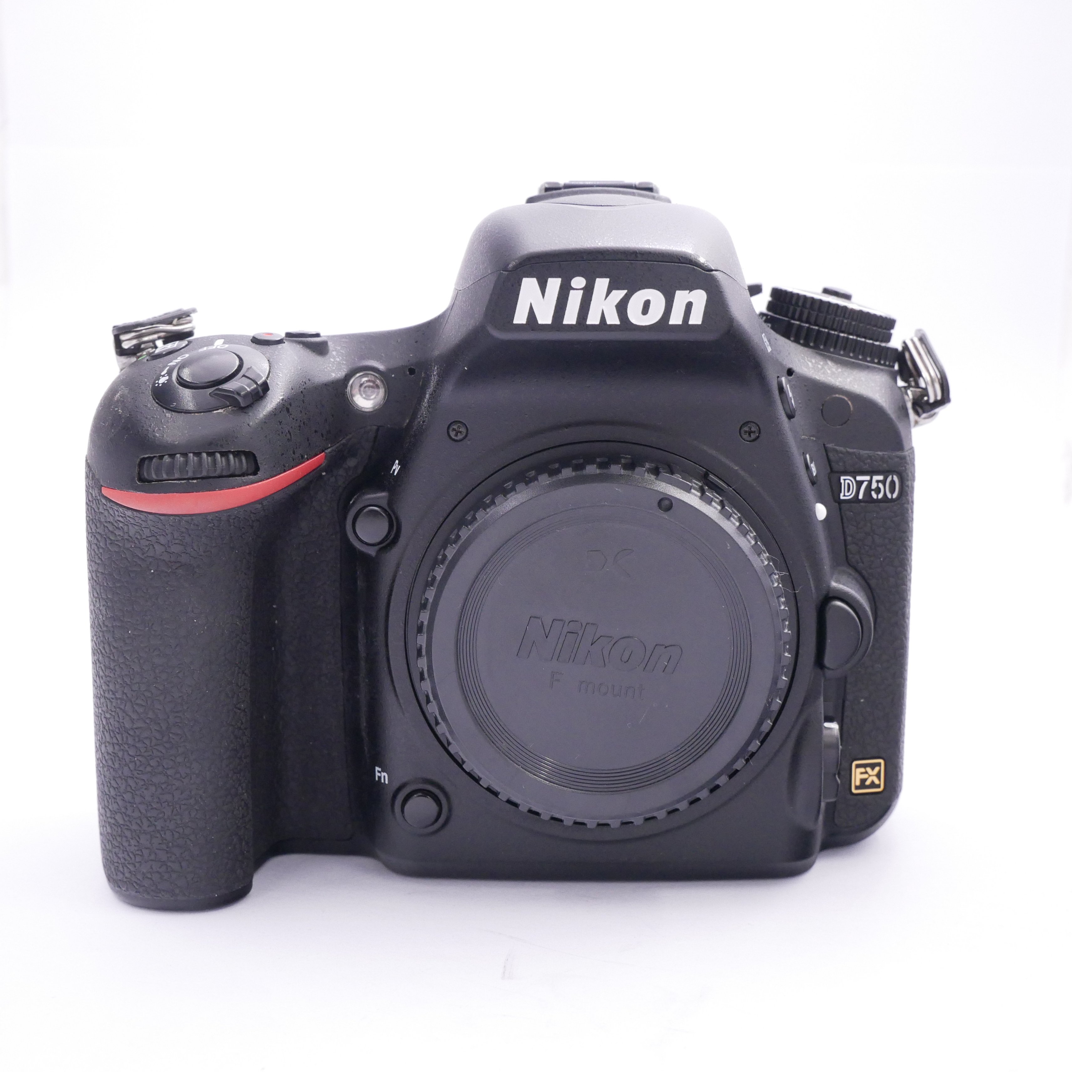 Best image for Nikon D750 Body Only 73,200 Frames 