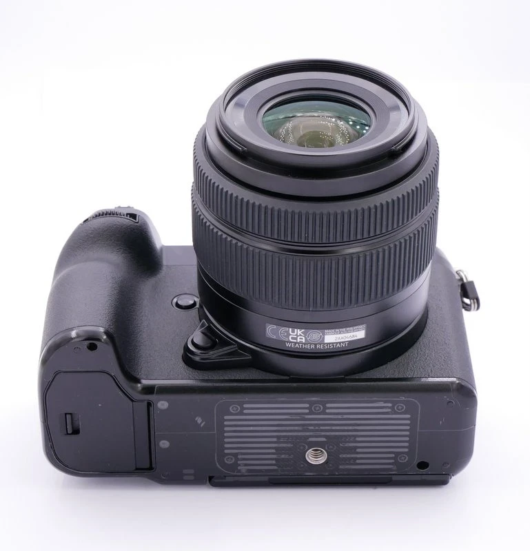 S-H-AKE62K_5.webp - Fujifilm GFX 50SII + 35-70mm F/4.5-5.6 WR - Sub 3K Frames! - Image 4