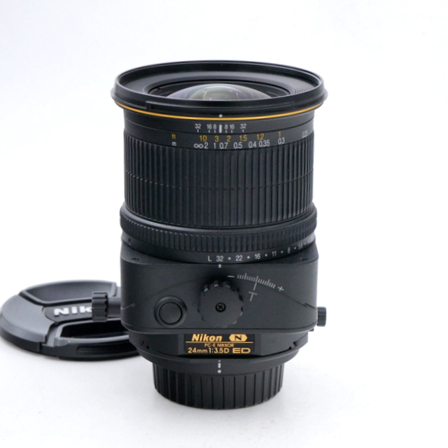 Nikon PC-E 24mm F/3.5 D ED Perspective Control Lens