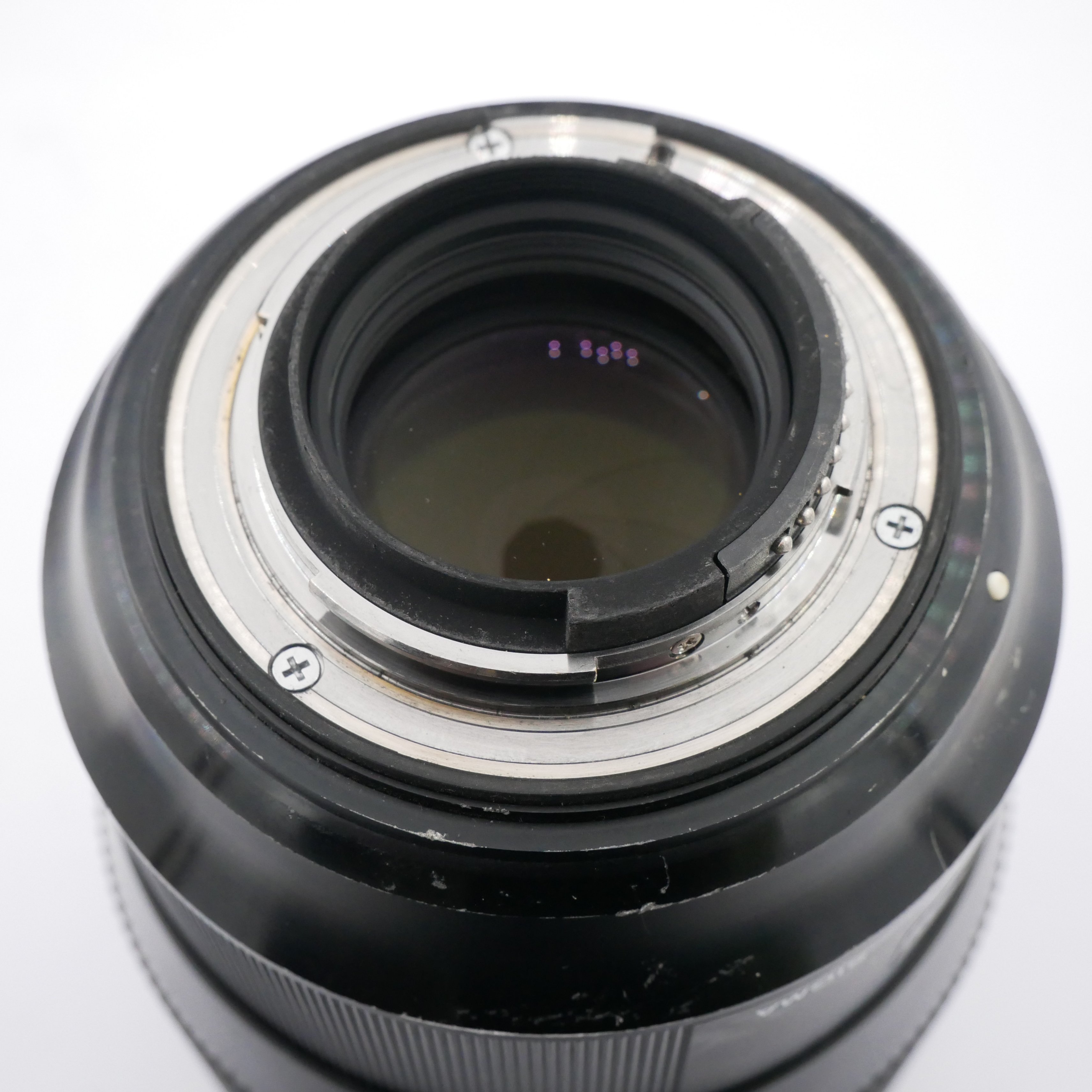S-H-AXXJ4J_3.jpg - Sigma 135mm F1.8 DG Lens for Nikon FX-Mount - Image 3