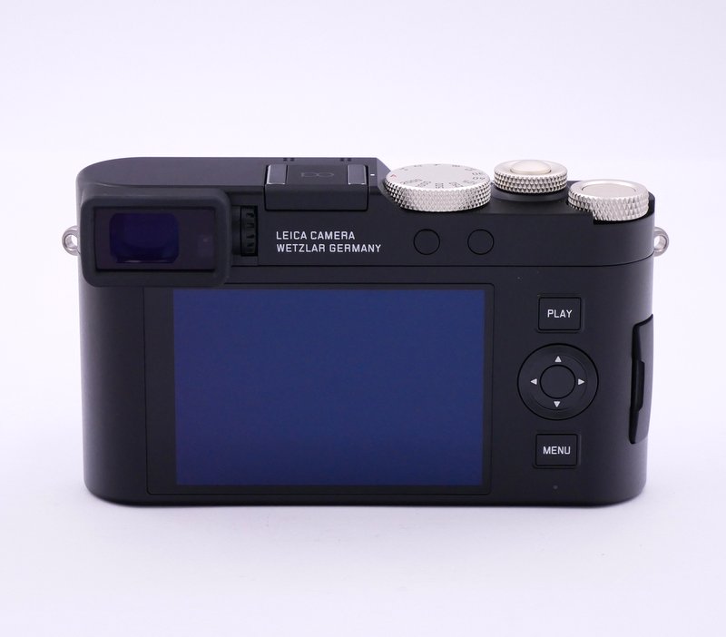 S-H-AYDJDL_3.jpg - Leica D-Lux 8 (100 Years of Leica Limited Edition) + Leica Leather Case - Image 1