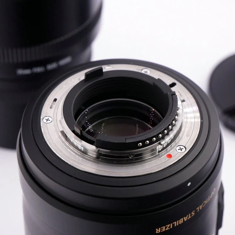 S-H-C8C5RN_3.webp - Sigma AF 105mm F/2.8 DG OS HSM Macro Lens in Nikon F Mount - Image 2