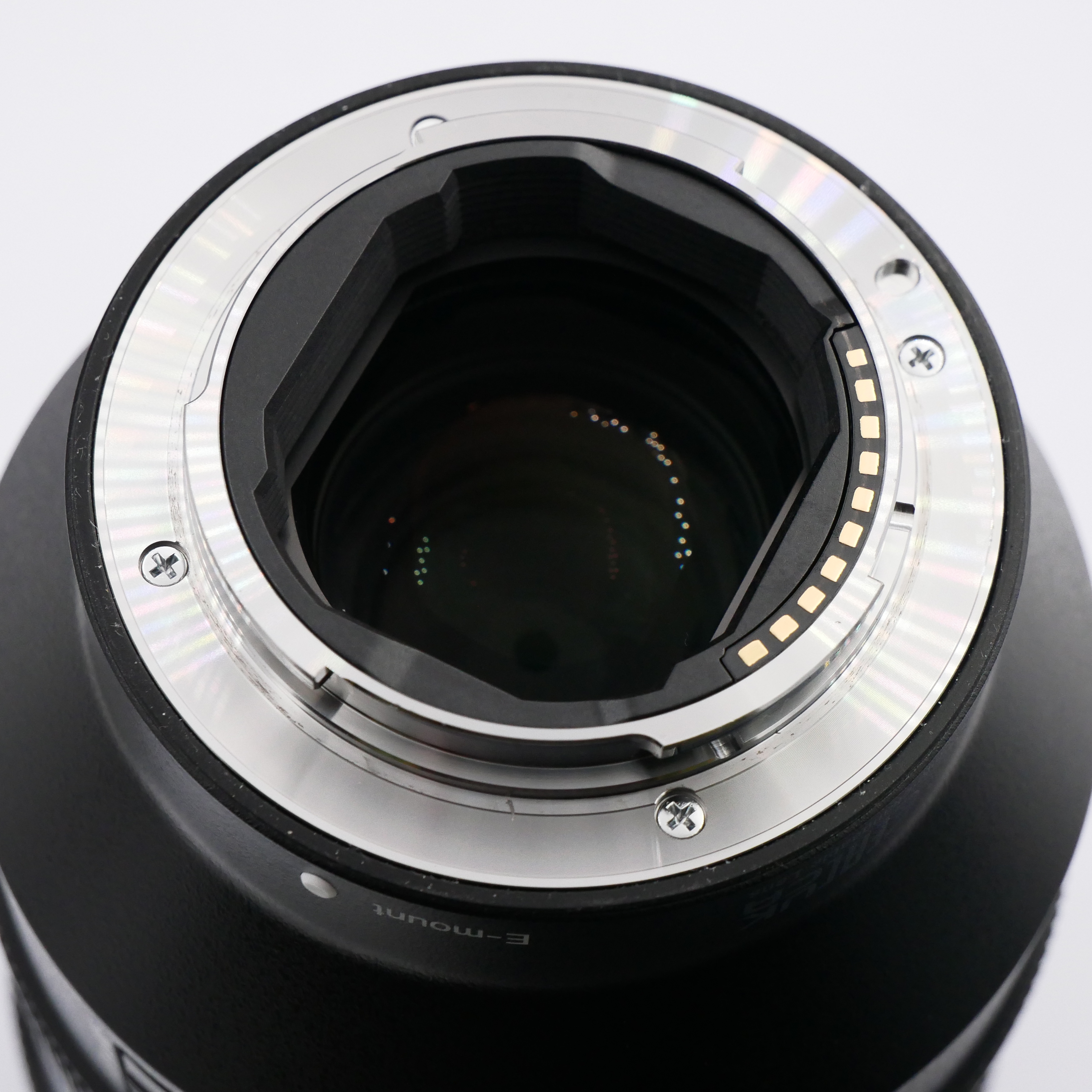 S-H-CFJFJV_3.jpg - Sony FE 135mm F1.8 GM Lens - Image 1