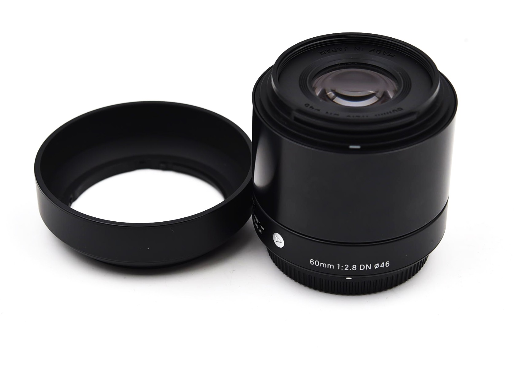 Best image for Sigma AF 60mm F/2.8 DN Art Lens in m4/3s Mount