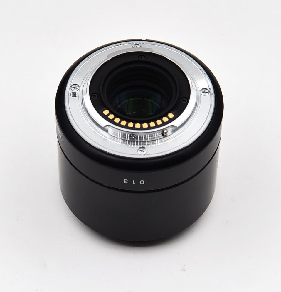 S-H-CSE8EP_3.jpg - Sigma AF 60mm F/2.8 DN Art Lens in m4/3s Mount - Image 1