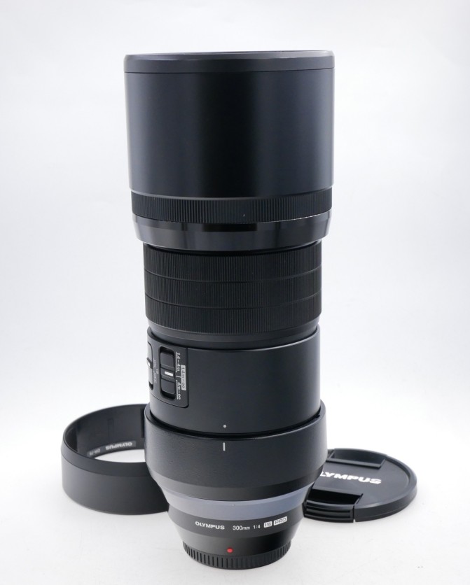Olympus 300mm F4 IS Pro Lens for Micro 4/3rds 