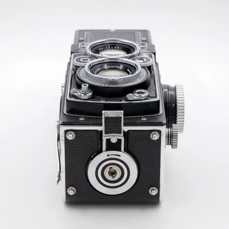 S-H-D86KXN_4.webp - Rolleiflex with Schneider 75mm F/3.5 - Image 1