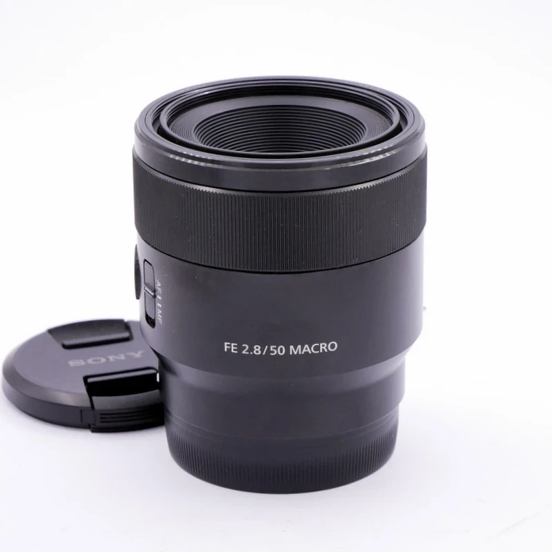 Sony FE 50mm F/2.8 Macro Lens