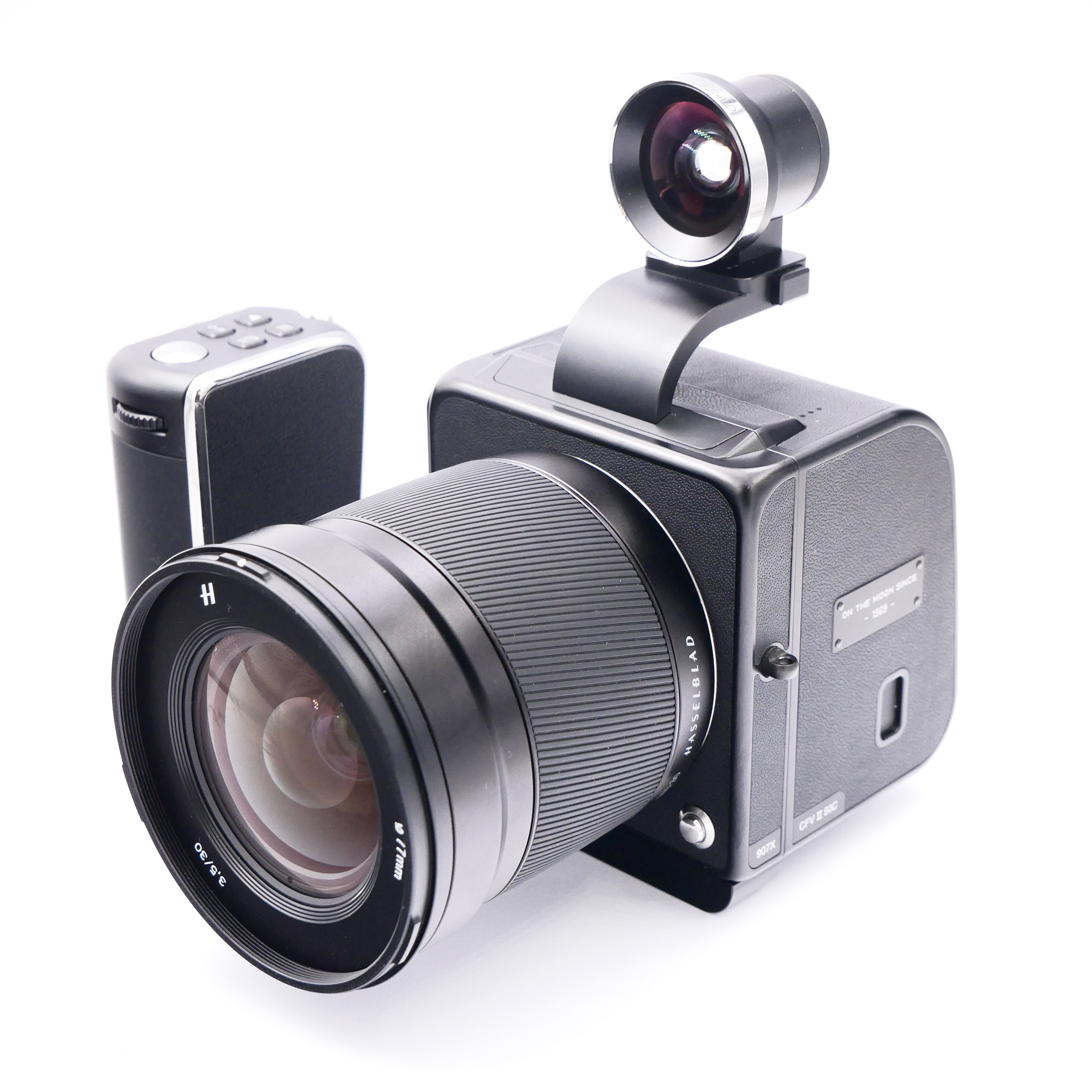 Hasselblad 907X + CFV II 50C Moon edition Back + XCD 30mm F/3.5 Lens - Best Available Image